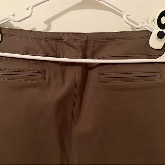 New Directions NWT women’s size 12 Taupe pull on straight leg style pants - Picture 7 of 9